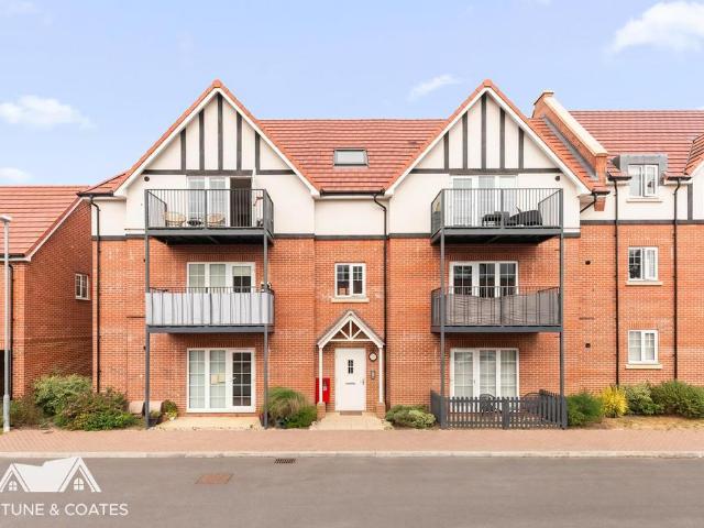 1 bedroom flat for sale
