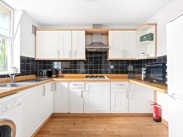 1 bedroom flat for sale