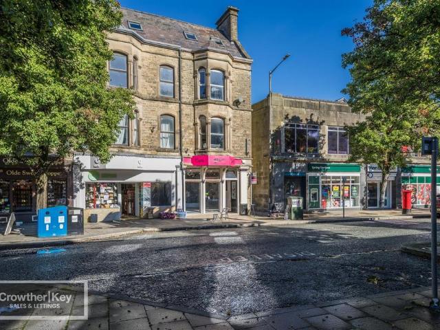 1 bedroom flat for sale