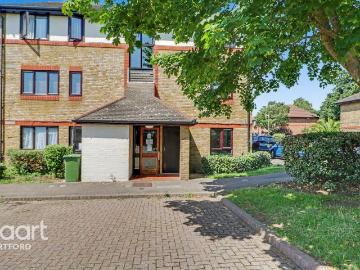 1 bedroom flat for sale