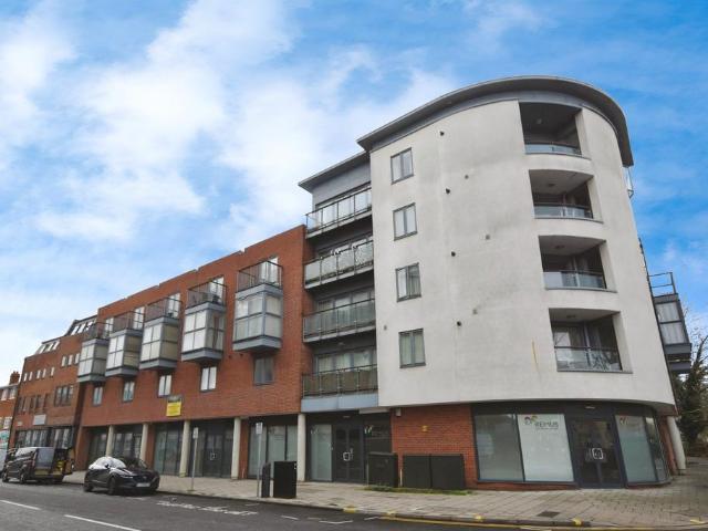 1 bedroom flat for sale