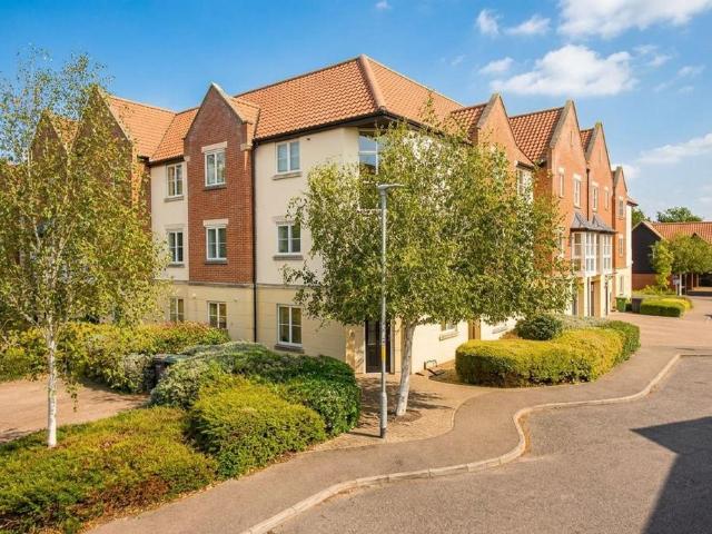 1 bedroom flat for sale