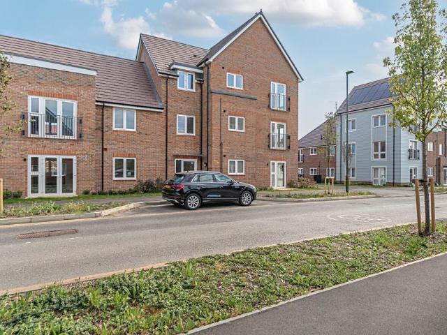 1 bedroom flat for sale