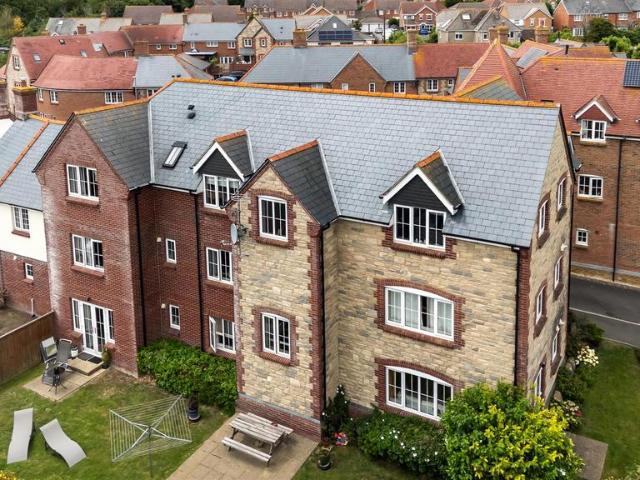 1 bedroom flat for sale