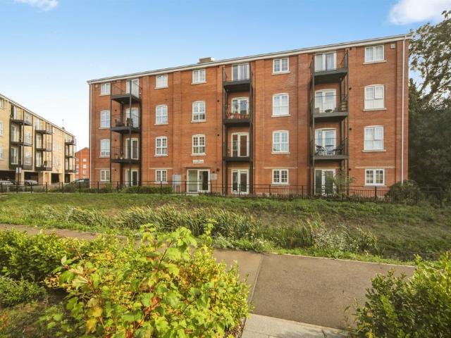 1 bedroom flat for sale