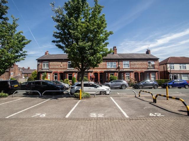1 bedroom flat for sale