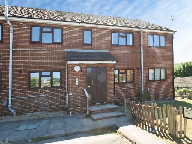 2 bedroom flat for sale