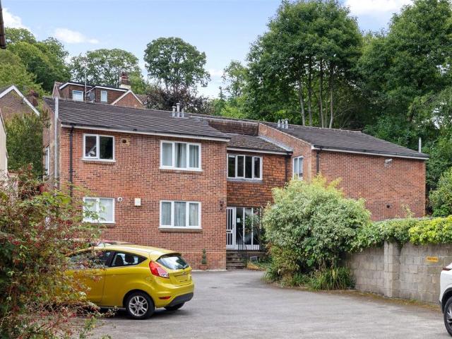 1 bedroom flat for sale