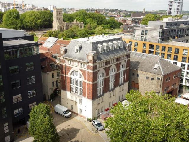 1 bedroom flat for sale