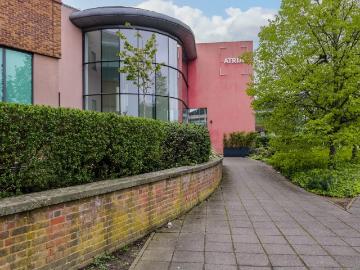1 bedroom flat for sale