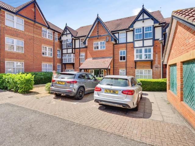 1 bedroom flat for sale
