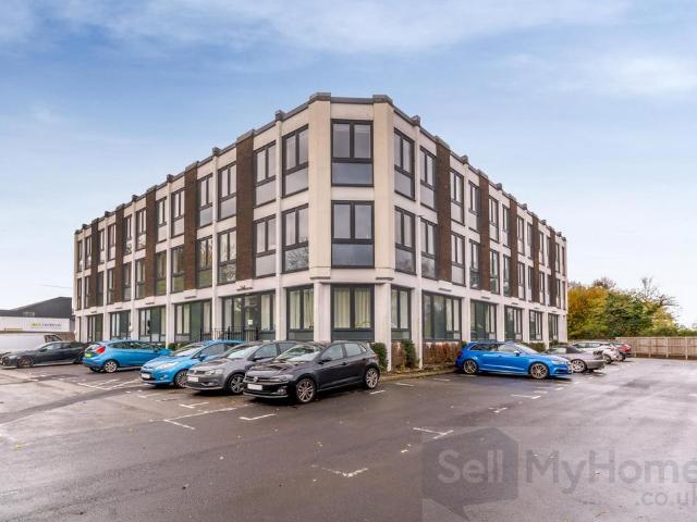 1 bedroom flat for sale