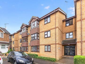 1 bedroom flat for sale