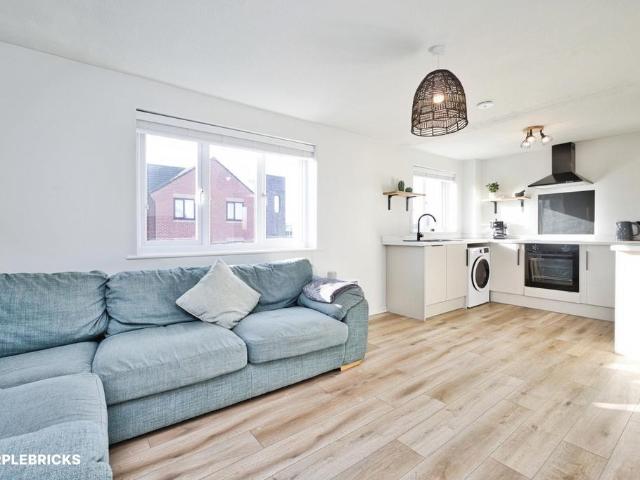 1 bedroom flat for sale