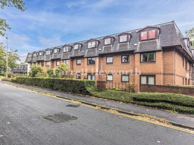 1 bedroom flat for sale