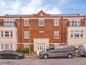 1 bedroom flat for sale