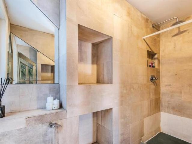 1 bedroom flat for sale in Tisbury Court, London, W1D