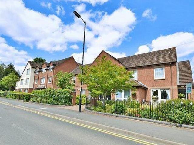 1 Bedroom Flat For Sale In Alcester