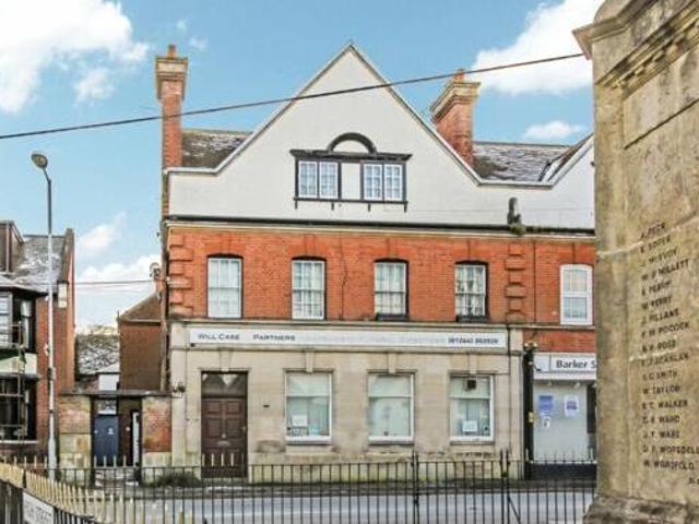 1 Bedroom Flat For Sale In Andover, Wiltshire