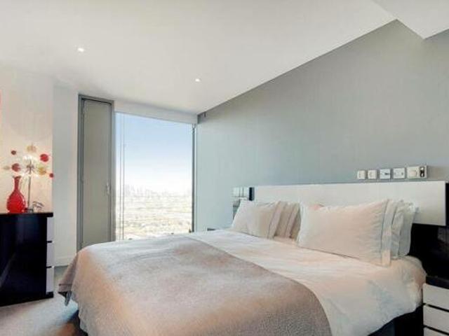 1 Bedroom Flat For Sale In Canary Wharf, London