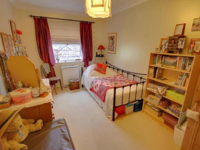 1 bedroom flat for sale in Clifton Lodge, Regents Park, Southampton, SO15
