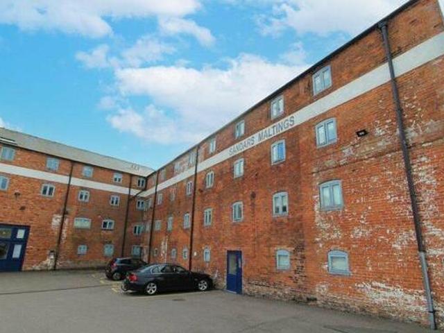 1 Bedroom Flat For Sale In Gainsborough, Lincolnshire