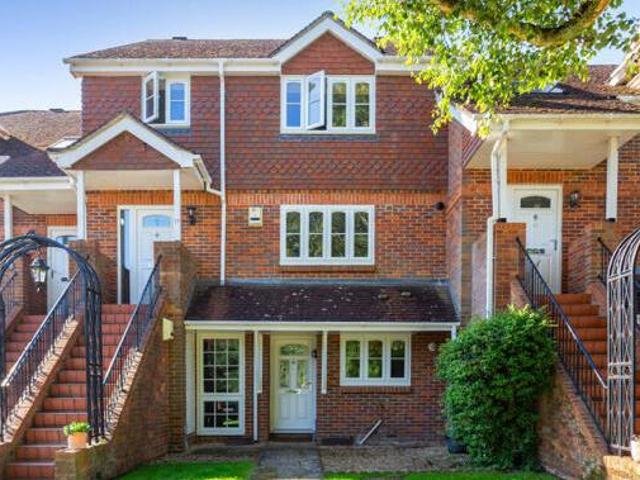 1 Bedroom Flat For Sale In Harpenden