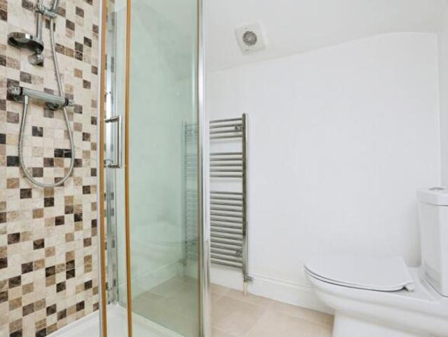 1 bedroom flat for sale in Honley Road, LONDON, SE6