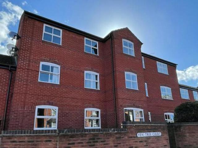 1 Bedroom Flat For Sale In Leamington Spa