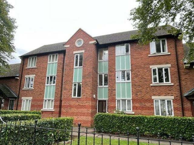 1 Bedroom Flat For Sale In Leamington Spa