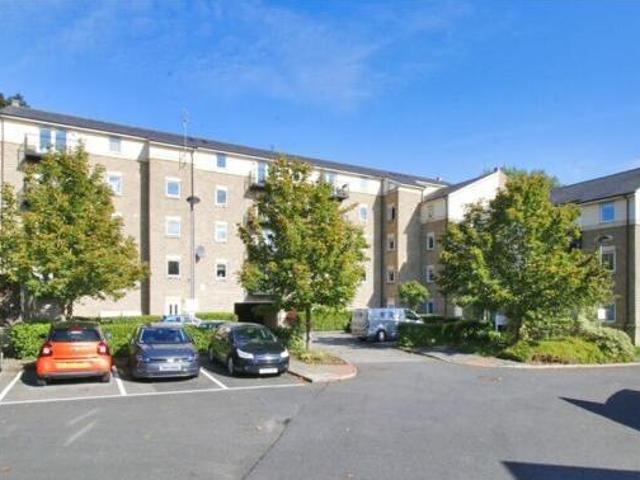 1 Bedroom Flat For Sale In Leeds, West Yorkshire