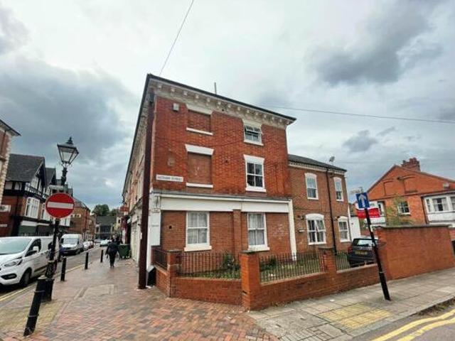 1 Bedroom Flat For Sale In Leicester