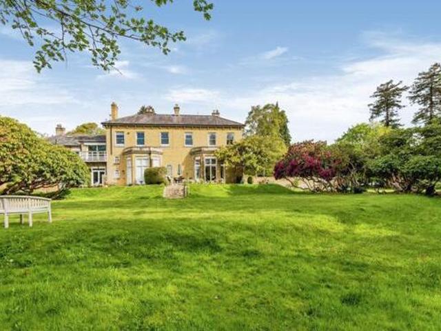 1 Bedroom Flat For Sale In Lyndhurst