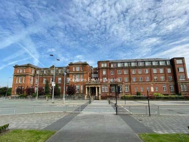 1 Bedroom Flat For Sale In Salford, Greater Manchester
