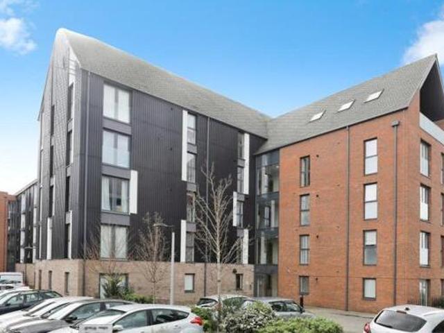 1 Bedroom Flat For Sale In Stratford upon avon, Warwickshire