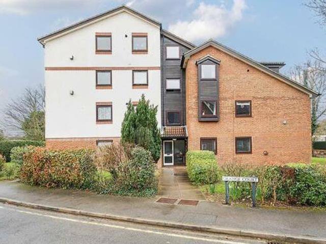 1 Bedroom Flat For Sale In Surrey