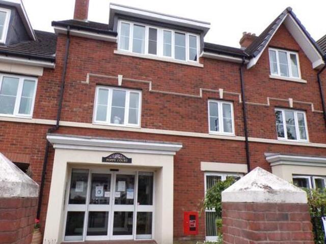 1 Bedroom Flat For Sale In Sutton Coldfield, West Midlands