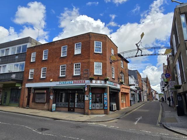 1 bedroom Flat For Rent