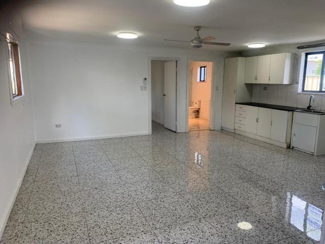 1 Bedroom flat for Rent walk to station!