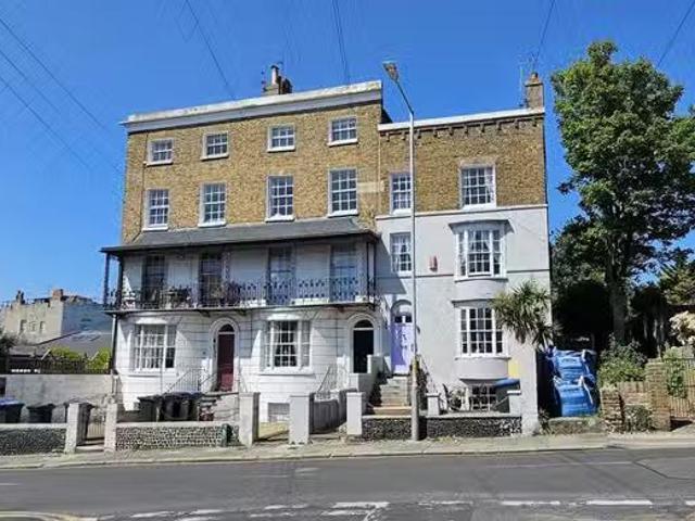 1 bedroom flat for rent in 7 Stone Road, Broadstairs, CT10