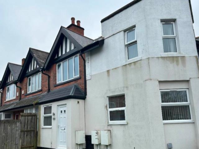 1 bedroom flat for rent in 389A Carlton Hill, Nottingham, Nottinghamshire, NG4