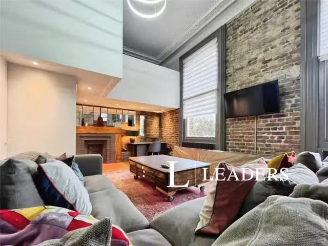 1 bedroom flat for rent in The Drive, BN3