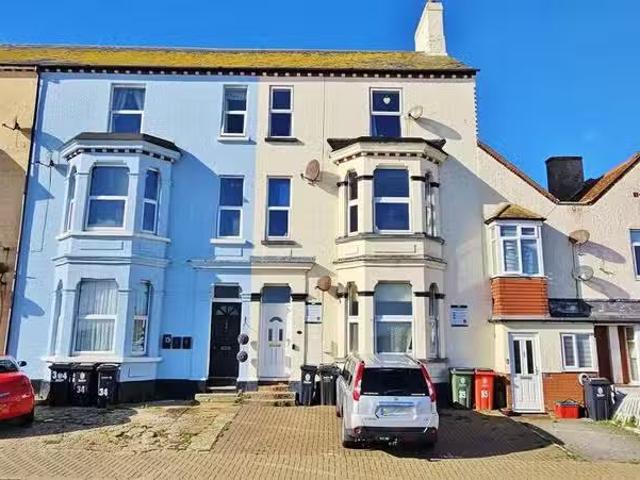 1 bedroom flat for rent in The Parade, Walton On The Naze, CO14