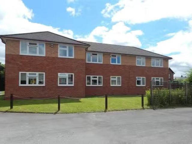 1 bedroom flat for rent in The Rough, Headless Cross, Redditch.