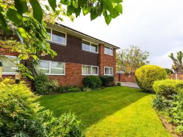 Victoria Road B50 Alcester - Equipped kitchen