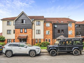 1 Bedroom Flat for Rent in Vicars Bridge Close | Foxtons