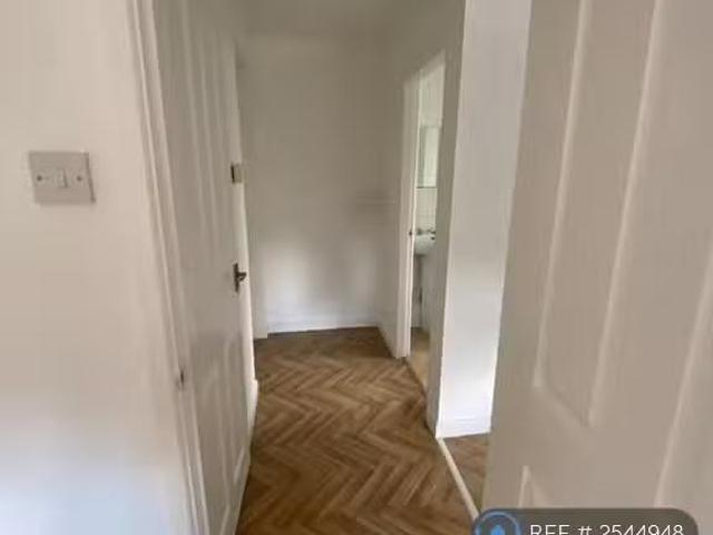 1 bedroom flat for rent in Warwick Road, Solihull, B92