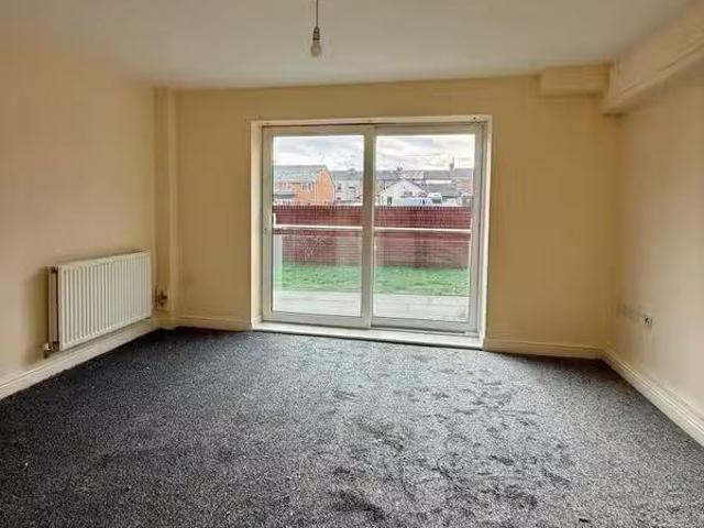 1 bedroom flat for rent in Warrington Street, Birkenhead, CH41