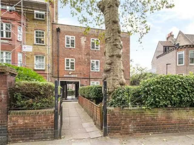1 bedroom flat for rent in Westbrook House, London, E2