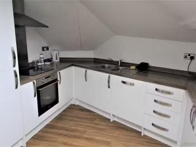 1 bedroom flat for rent in Windsor Road, Penarth, South Glamor.